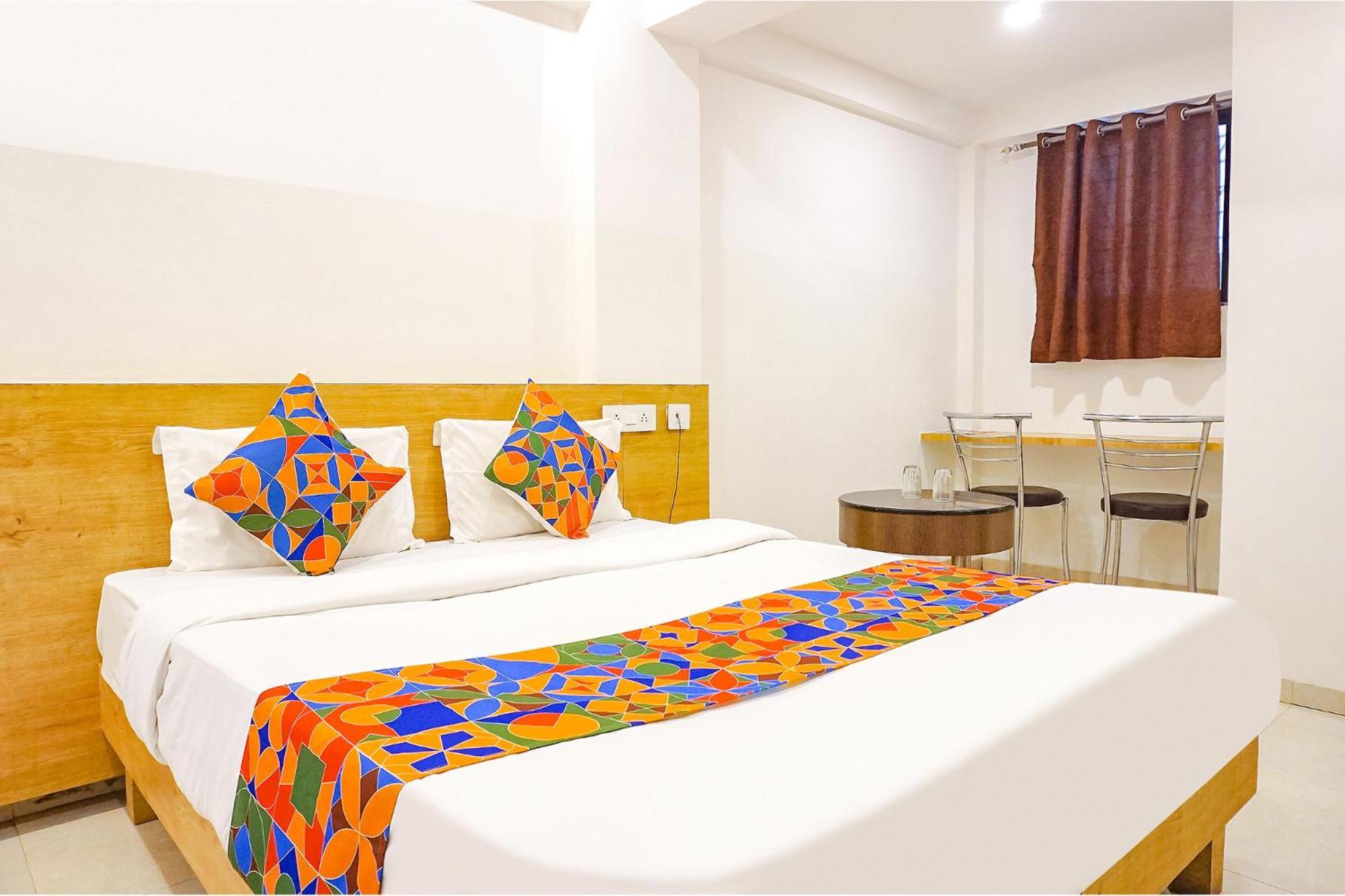 Fabhotel Saffron Inn I - Nr Darshan Museum Pune Esterno foto