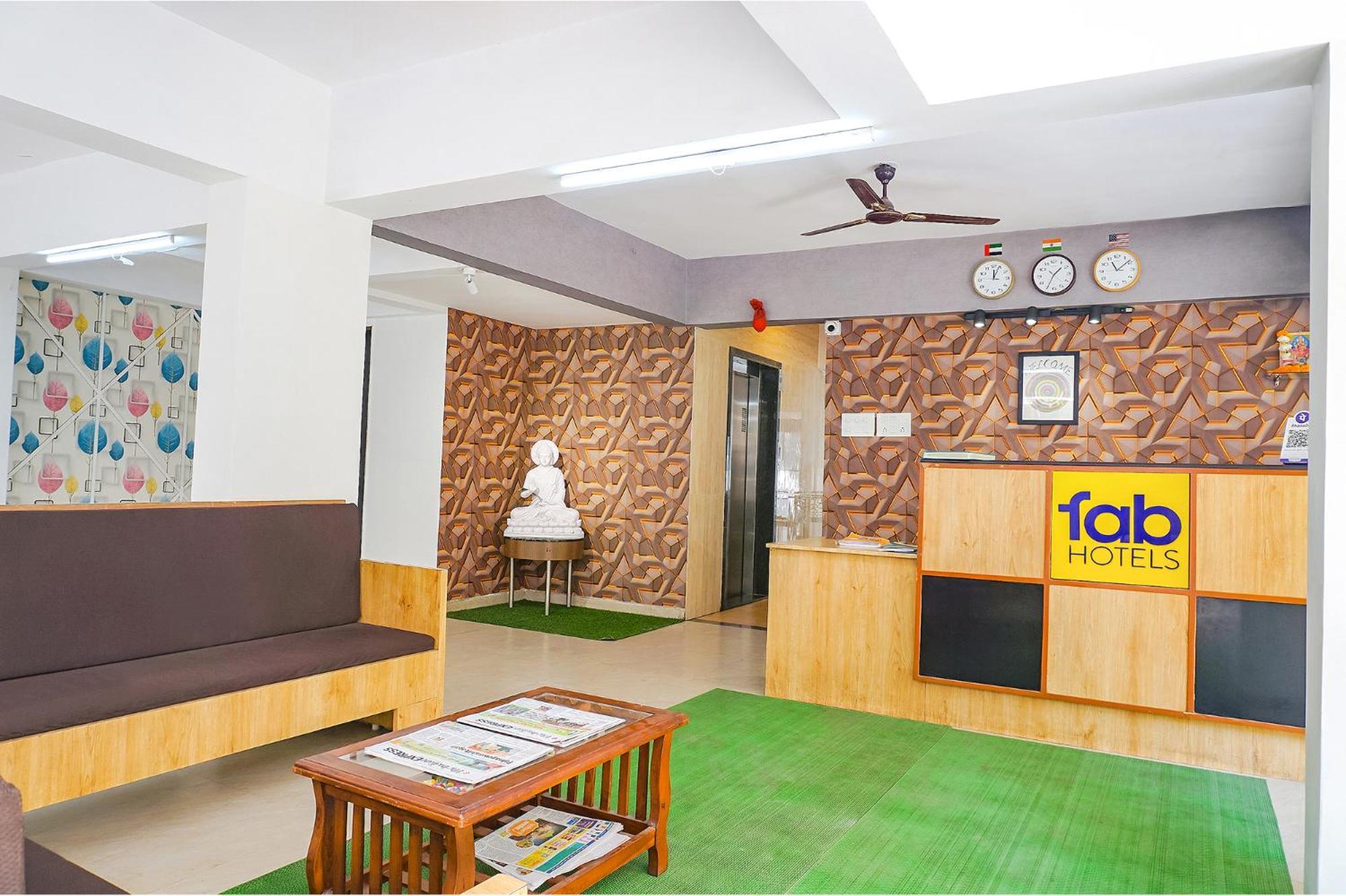 Fabhotel Saffron Inn I - Nr Darshan Museum Pune Esterno foto